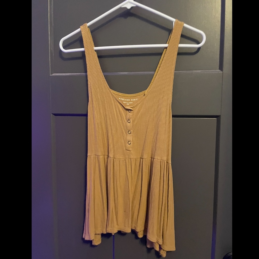American Eagle tank top. Size M.